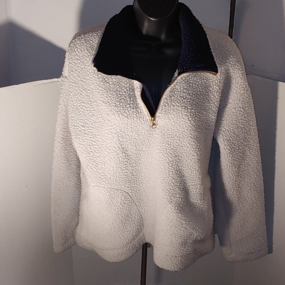 Old Navy Very Thick White Sweatshirt